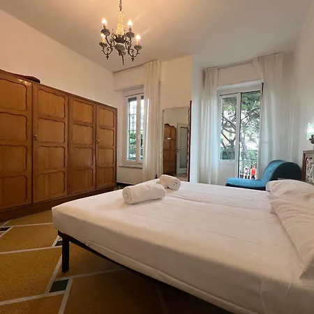 Casa Taveri, *