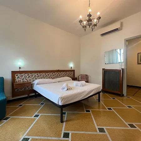 Casa Taveri, Daire *