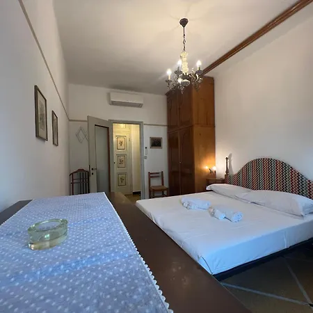 Casa Taveri, * Santa Margherita Ligure