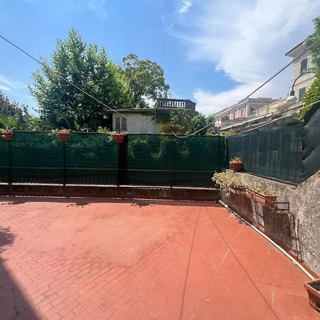 Casa Taveri, Daire Santa Margherita Ligure